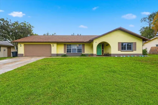10 BLACKBURN PL, Palm Coast, FL 32137