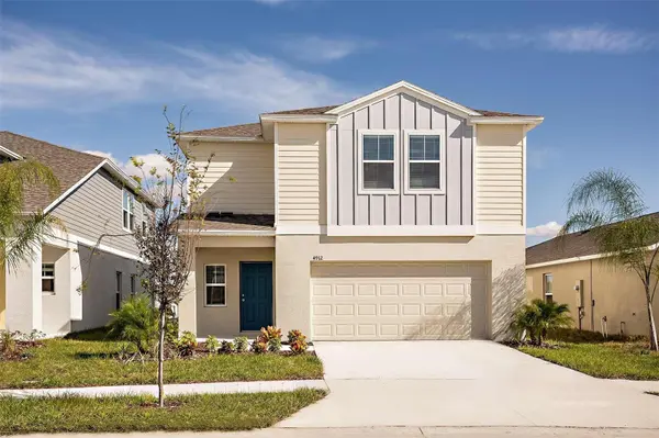 2135 LAWSON WAY, Zephyrhills, FL 33541