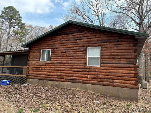 839 Bluebird LN, Doniphan, MO 63935