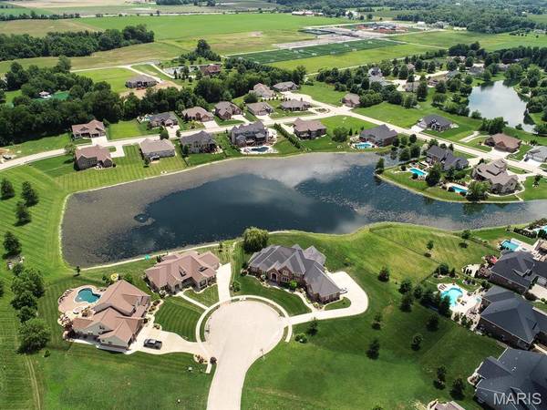 3629 S Arbor Lake DR, Edwardsville, IL 62025