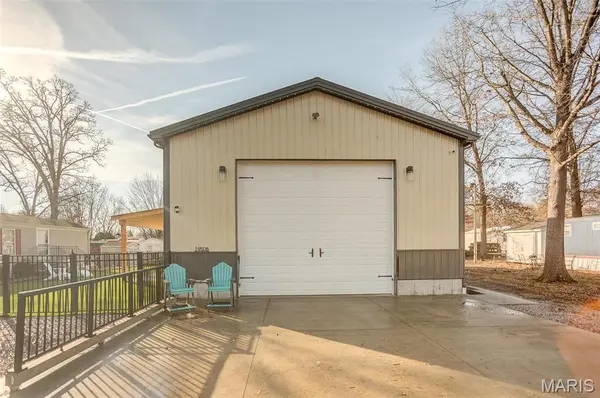 19508 Timber, Carlyle, IL 62231