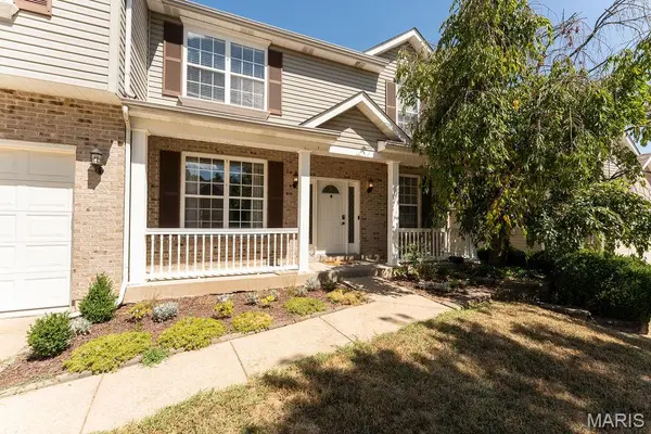 6029 Timber Hollow LN, High Ridge, MO 63049