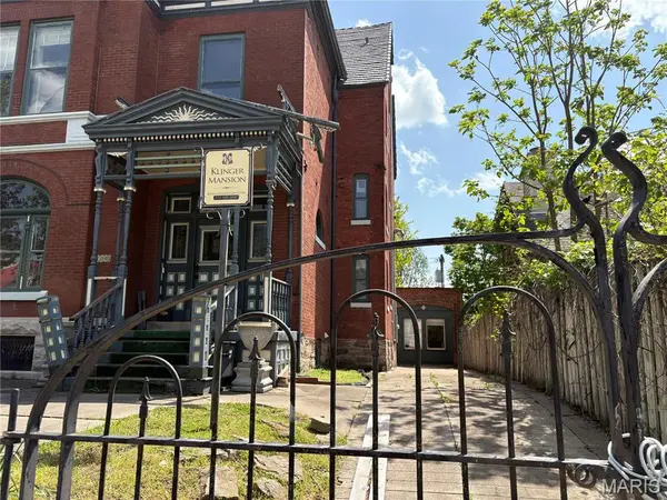 108 E Second Street, Hermann, MO 65041
