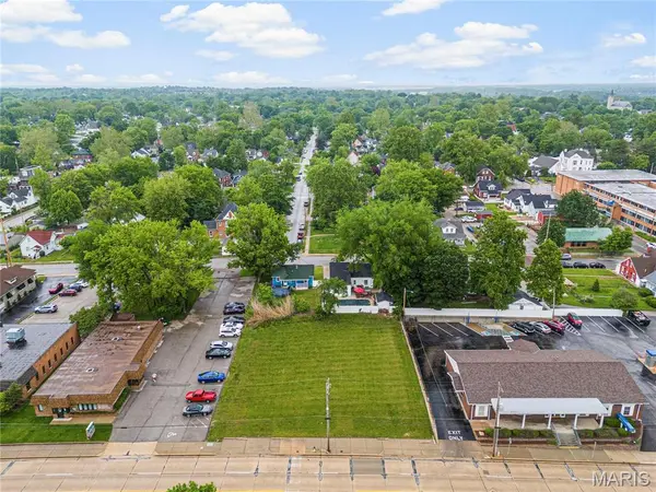 800 1st Capitol DR,  St Charles,  MO 63301