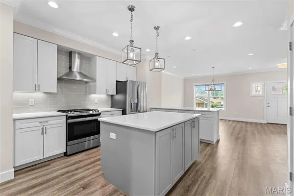 7729 Dale AVE, St Louis, MO 63117