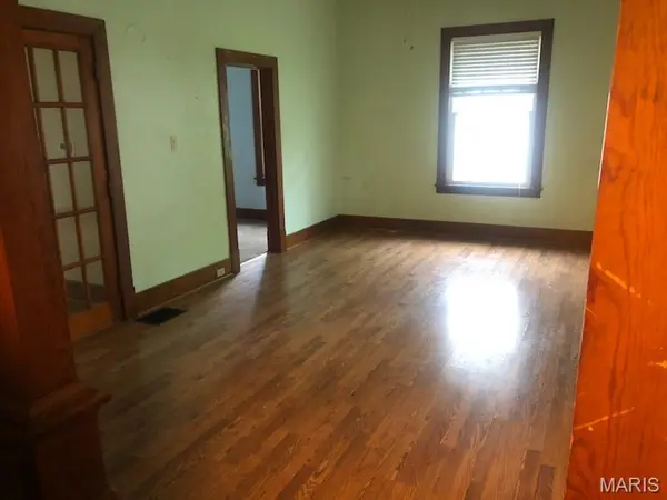 216 W Church ST, Palmyra, MO 63461