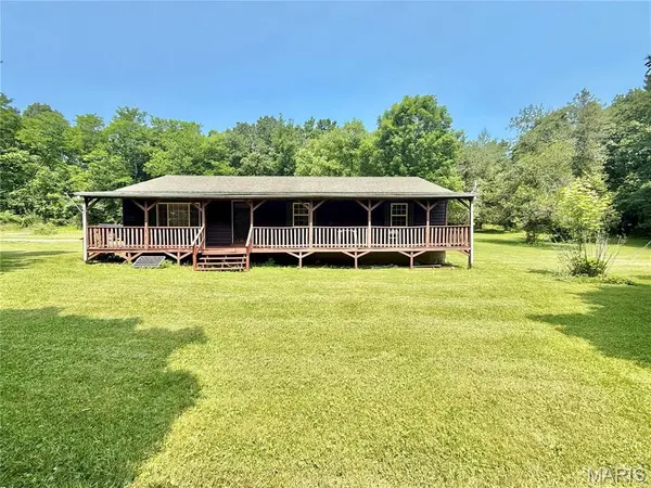 720 S Main ST,  Arcadia,  MO 63621