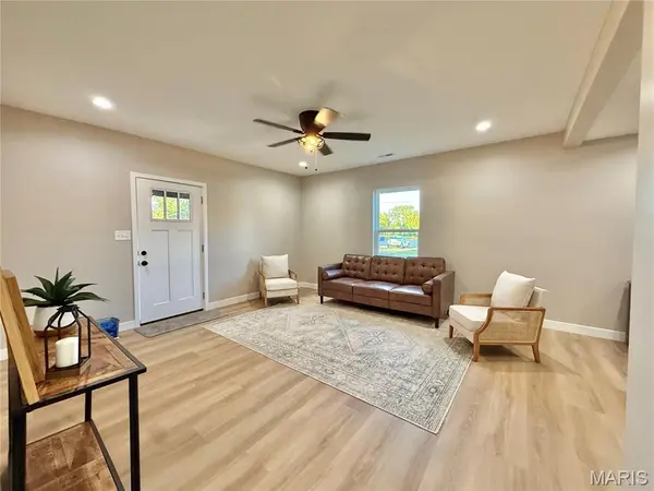 500 W Pacific ST, Pacific, MO 63069
