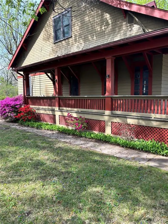 300 Hereford AVE,  Ferguson,  MO 63135
