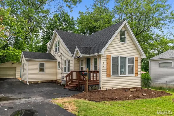 212 Central AVE, Webster Groves, MO 63119