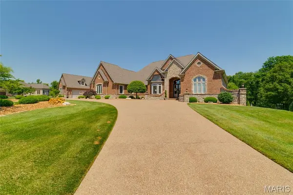 204 Logans CT, Foristell, MO 63348