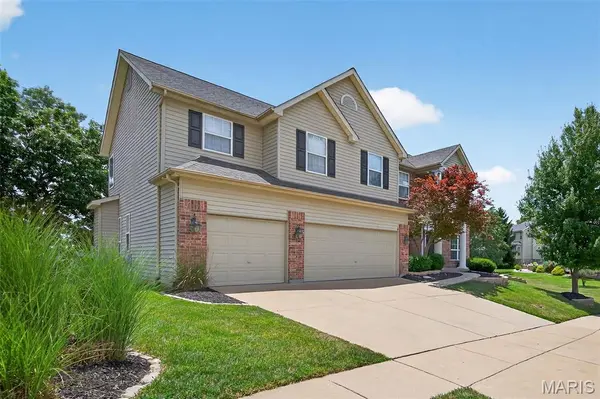 692 Meramec View DR, Eureka, MO 63025