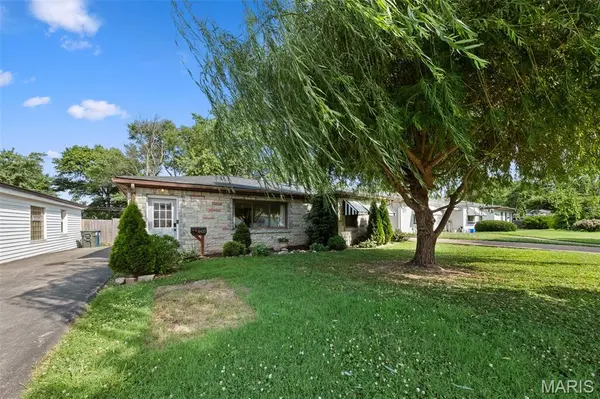 4437 S 39th ST, St Louis, MO 63116