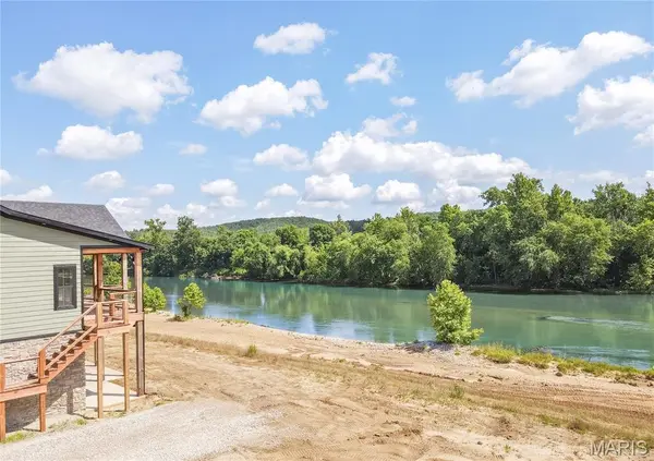 275 Riverside Drive, Van Buren, MO 63965