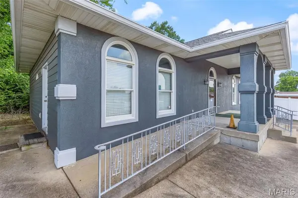819 E Main ST, Park Hills, MO 63601
