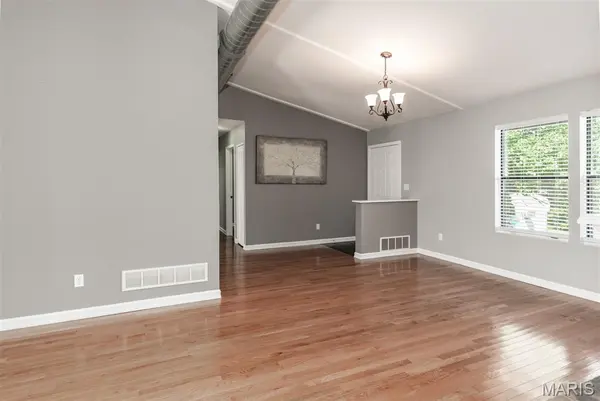1409 Castle Mill DR, Arnold, MO 63010