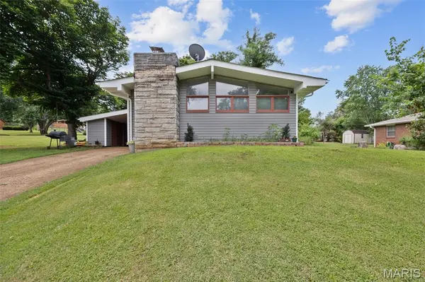 319 Lilac DR, Potosi, MO 63664