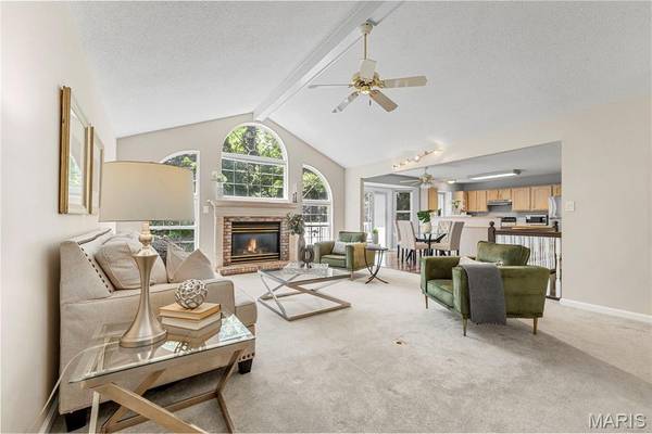 3164 Willow Bend DR, St Charles, MO 63303