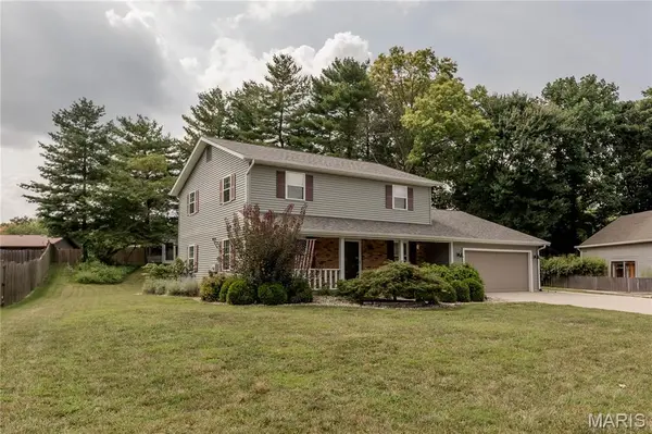 1973 Dogwood TRL, Collinsville, IL 62234