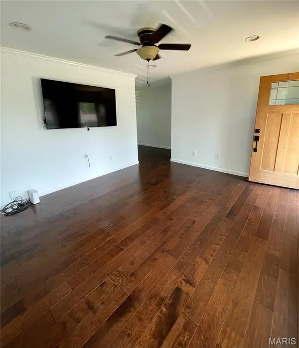 535 Rayburn AVE, Crestwood, MO 63126