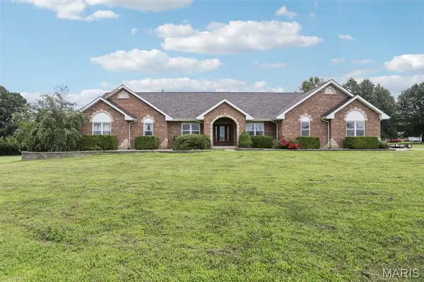 4 Pico CT, Moscow Mills, MO 63362