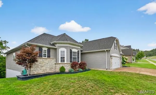 1310 Spring Lilly DR, High Ridge, MO 63049
