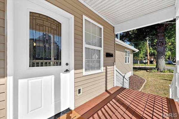 7210 Sussex AVE, Maplewood, MO 63143