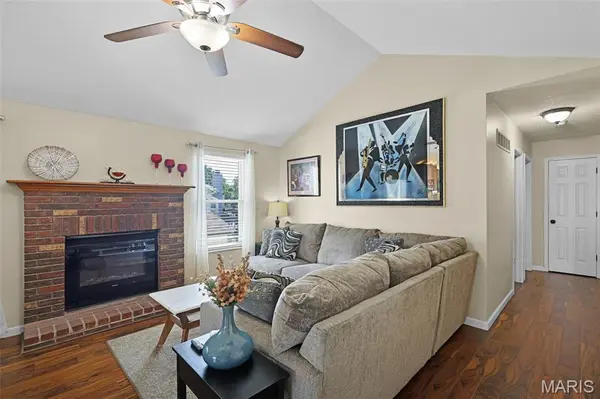 5182 Bristol Rock RD, Florissant, MO 63033