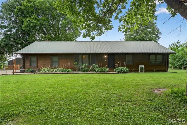 4102 Old Alton RD, Granite City, IL 62040