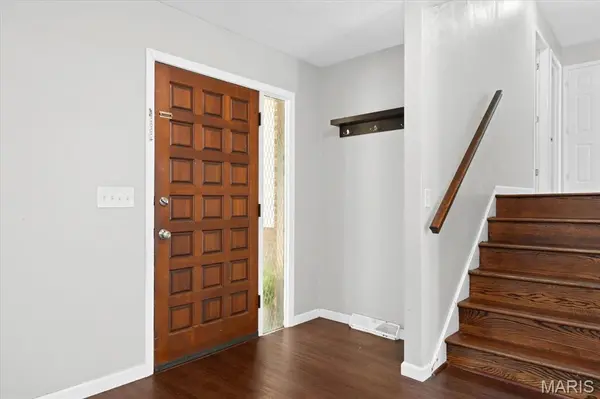 1307 Kim DR, O'fallon, IL 62269
