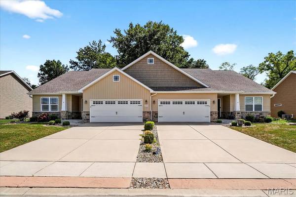 1909 Gliddon BLVD #B, Troy, IL 62294