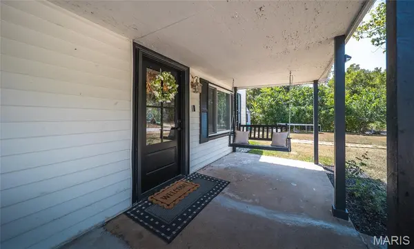 103 S Newport LN, Waynesville, MO 65583