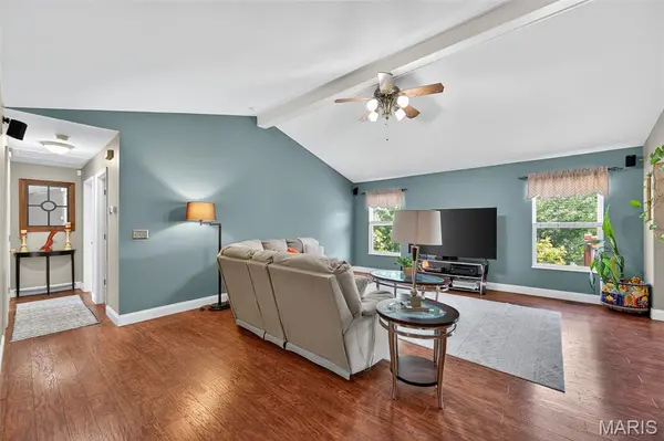 504 Faith DR, Lake St Louis, MO 63367