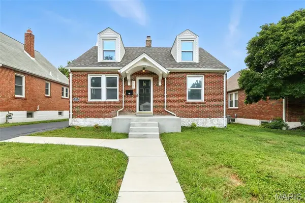 529 N 7th ST, St Charles, MO 63301