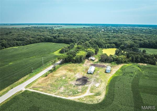 14836 Route 138, Gillespie, IL 62033