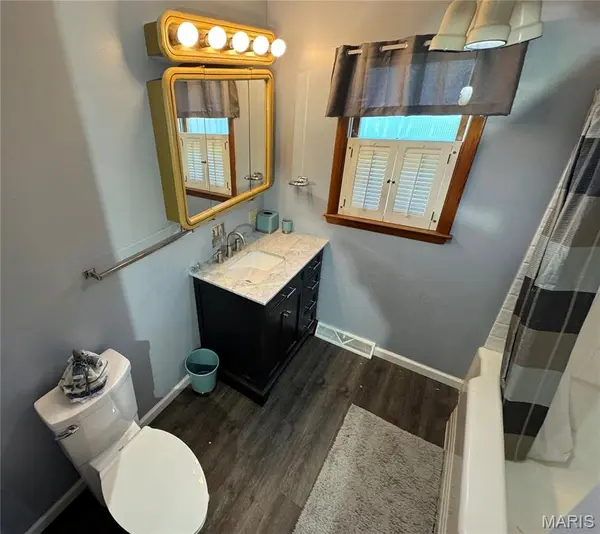 206 E Church ST, Palmyra, MO 63461