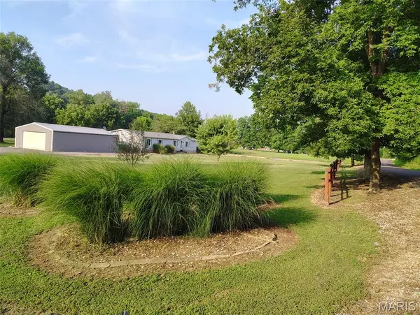 14216 Charter Church RD, De Soto, MO 63020