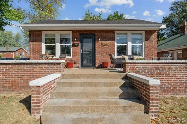 6437 Colver AVE, Affton, MO 63123
