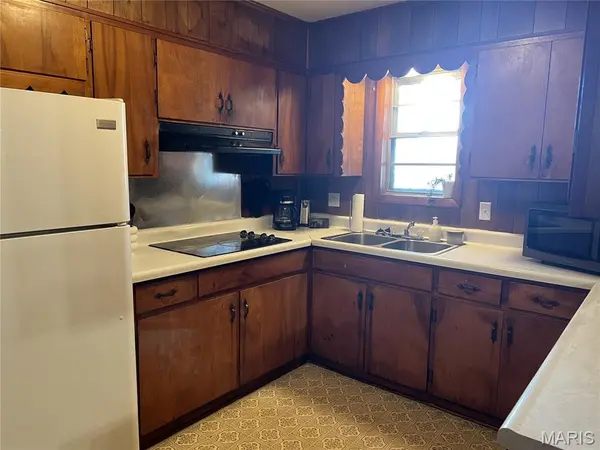 1206 Zaida AVE, Caruthersville, MO 63830