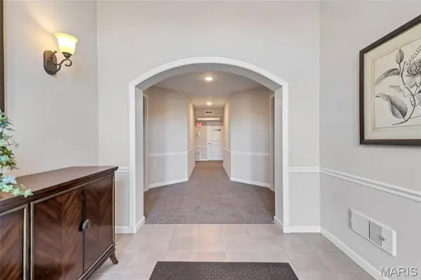 323 Bordeaux WAY, St Peters, MO 63376