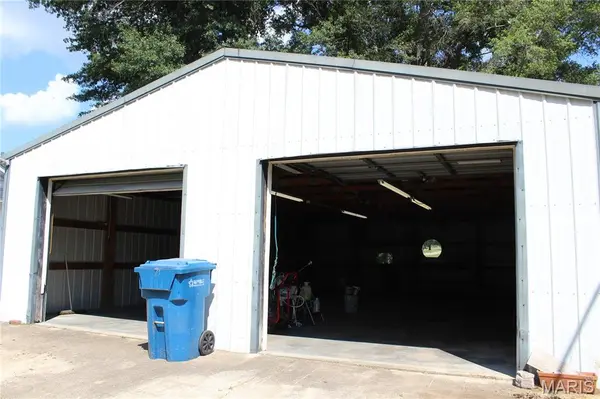 402 S Front ST, Naylor, MO 63945
