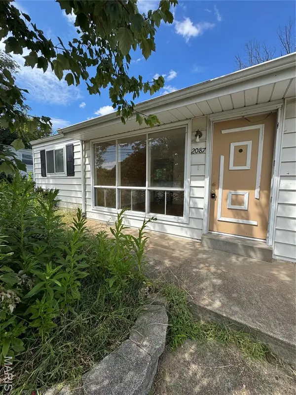 2087 Chambers RD, St Louis, MO 63136