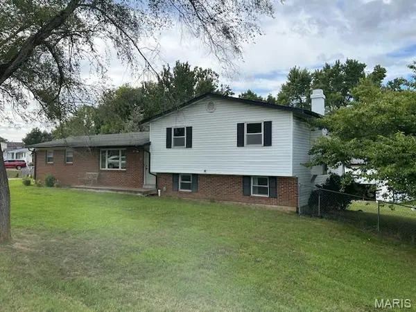 2 Laura Hill RD, Unincorporated, MO 63376