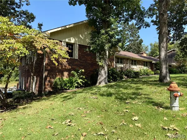 2035 King RD, Poplar Bluff, MO 63901