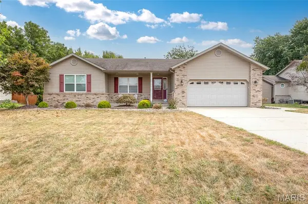 4822 Cedar Spring DR,  Highland,  IL 62249