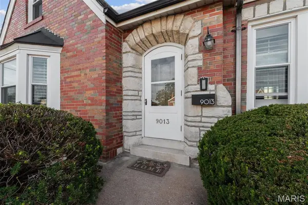 9013 Pilot AVE, Affton, MO 63123