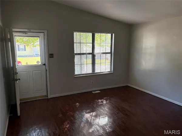 1131 Maple AVE #A, Spanish Lake, MO 63138
