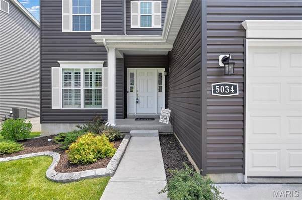 5034 Corisande Woods DR, Fenton, MO 63026
