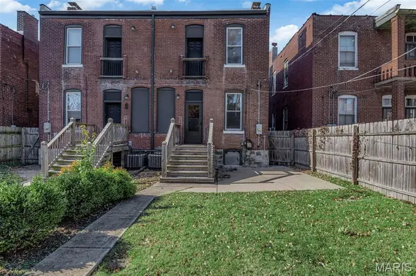 2212 Indiana AVE, St Louis, MO 63104
