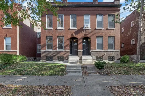 2212 Indiana AVE, St Louis, MO 63104